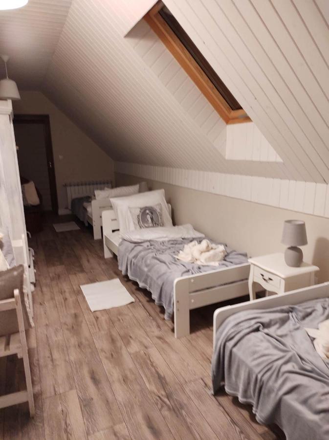 Guesthouse III Lesko Εξωτερικό φωτογραφία