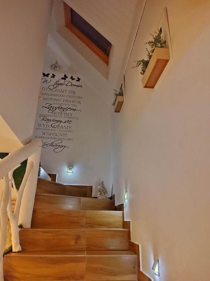 Guesthouse III Lesko Εξωτερικό φωτογραφία