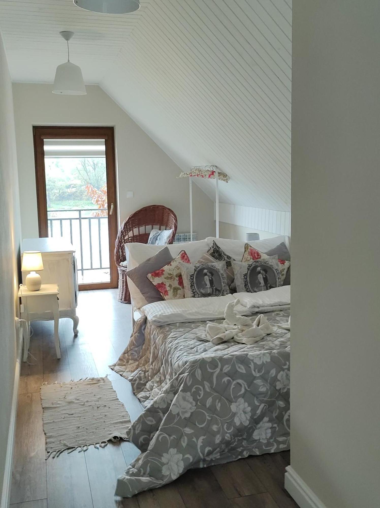 Guesthouse III Lesko Εξωτερικό φωτογραφία
